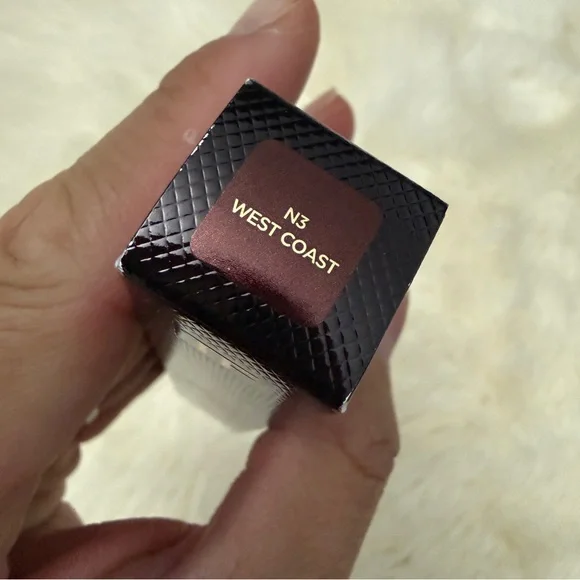 TOM FORD Gloss Luxe Lip with Hydrating Jojoba Oil N3 west coast  brand new - Picture 4 of 5